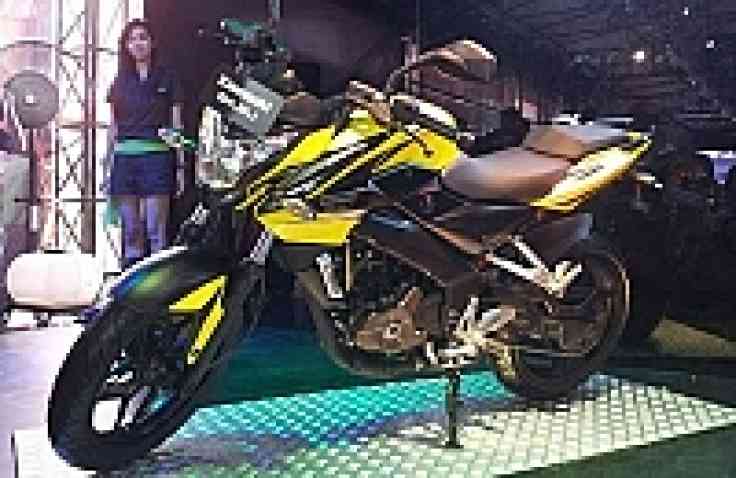 Waduh, Pengiriman Bajaj Pulsar 200NS Tertunda!